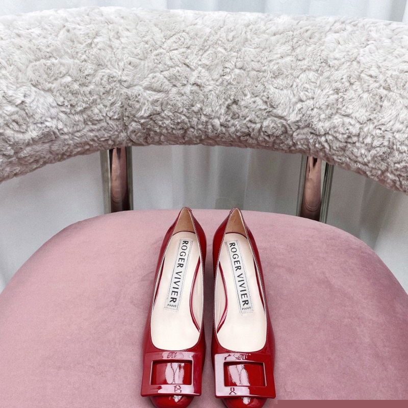 roger u1u1er flat shoes